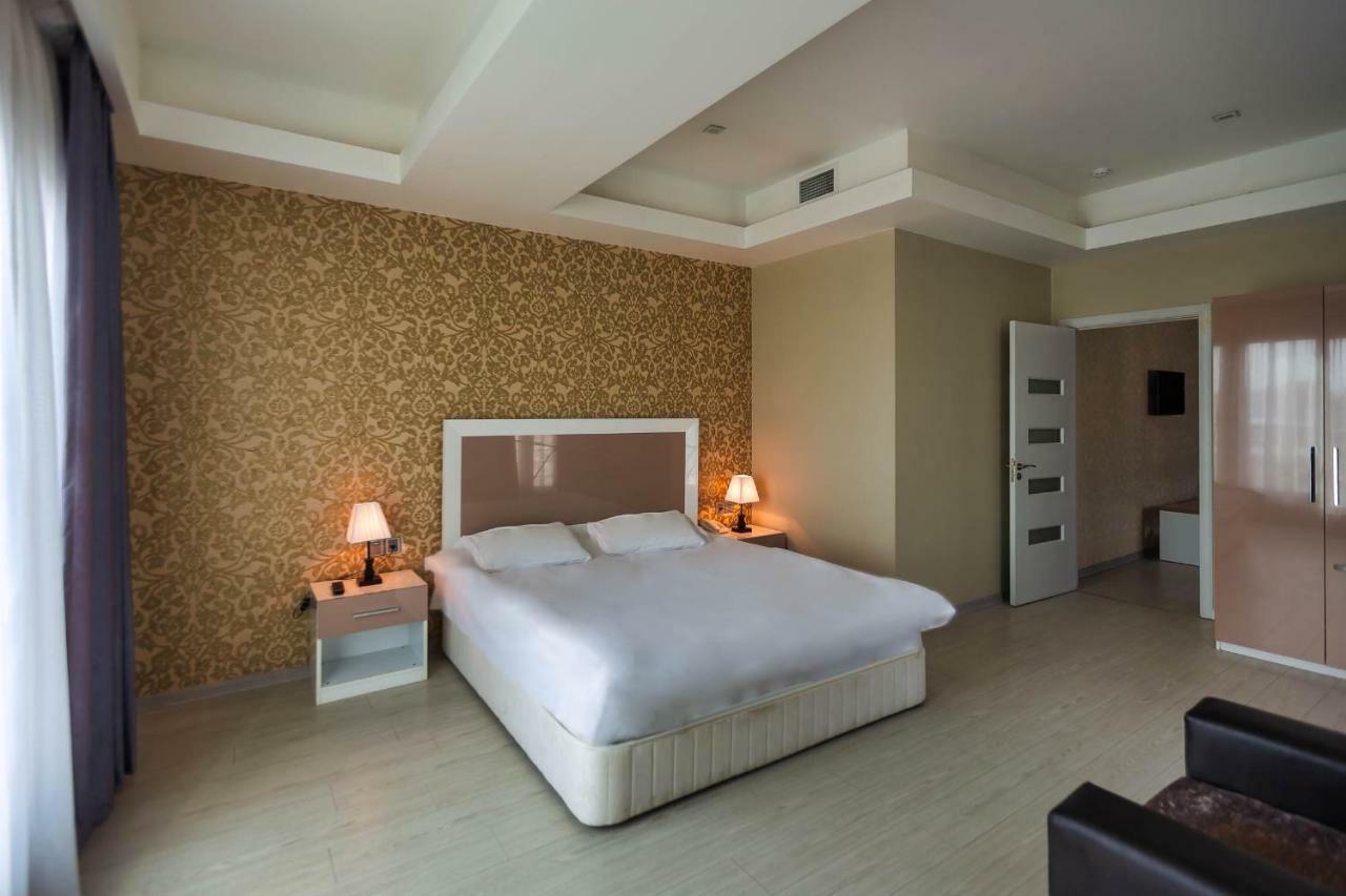 Diplomat Suites Baku Exterior foto